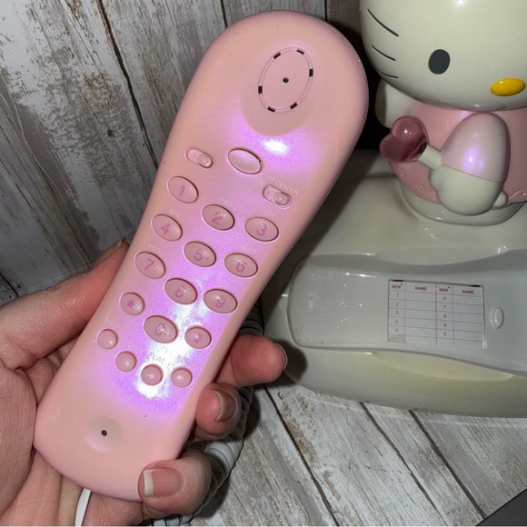 Hello Kitty Fairy Telephone by Sanrio - Picture 7 of 10
